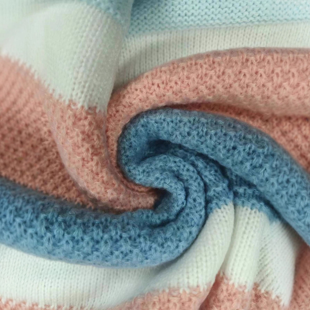 Dame moderigtige sweater med unik stribedesign og afslappet snit Stilla