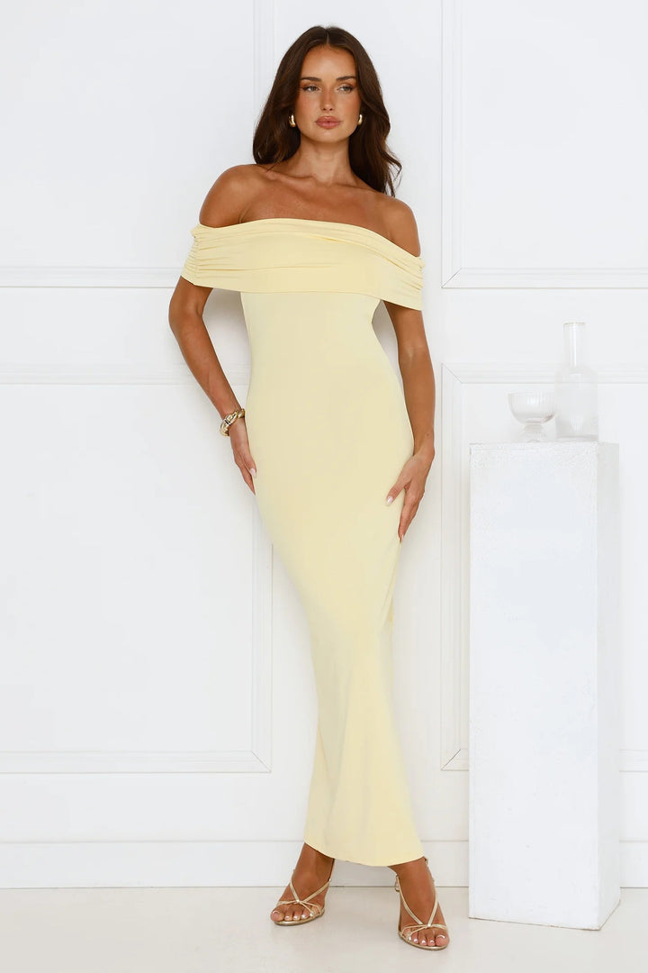 Dame Elegant Maxikjole med Off-Shoulder snit og figursyet pasform Skovae