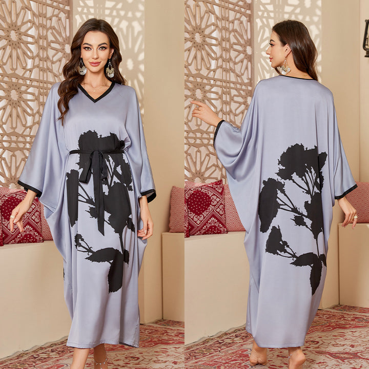 Dame Kaftan-kjole med elegant blomstermotiv og flydende snit Stilla