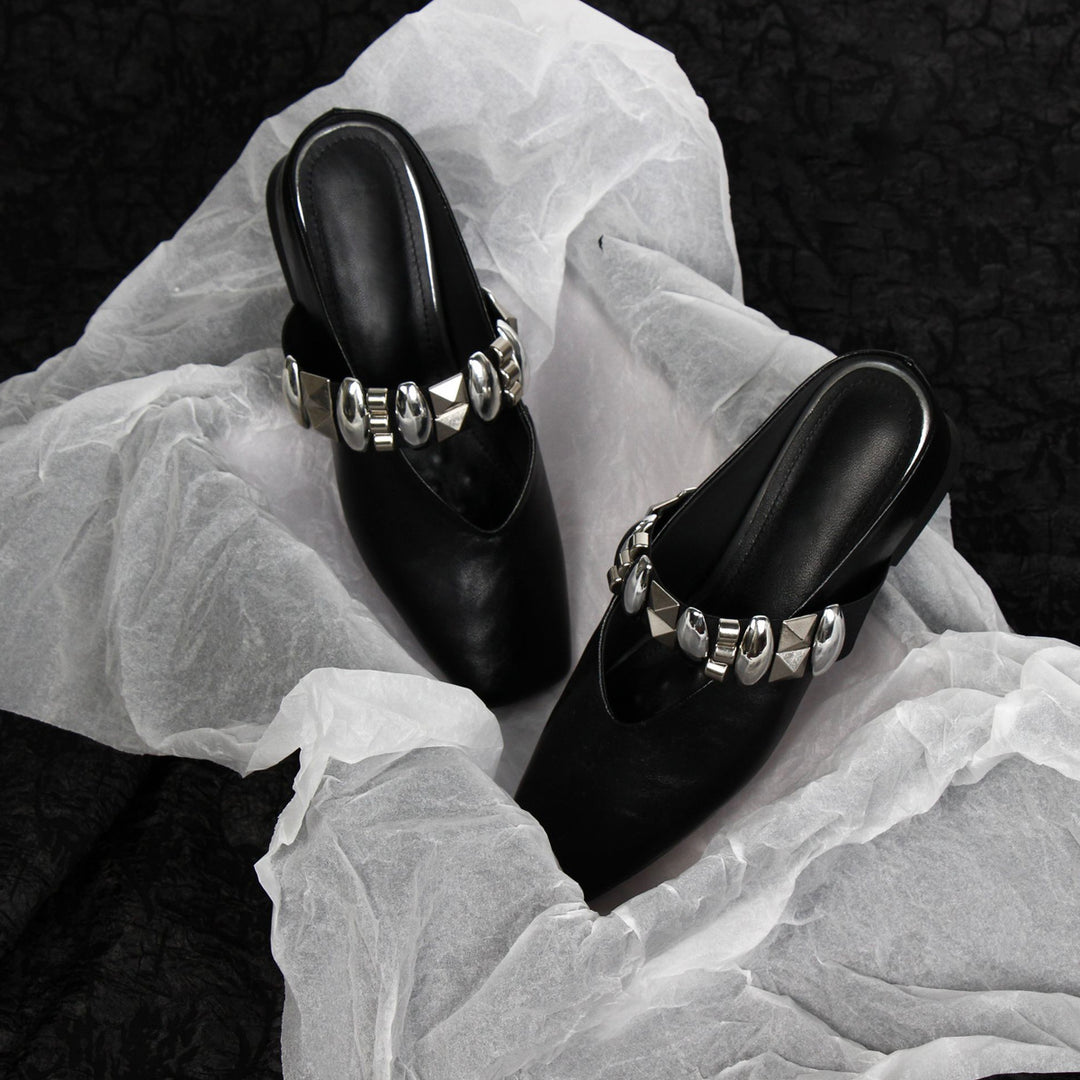 Dame Elegante Slip-On Mules med Metallic-detaljer Stilla