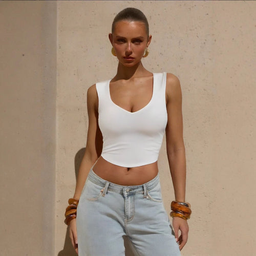 Dame Crop-top med V-udskæring og elegante sideslids Skovae