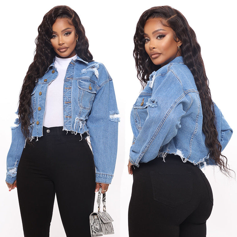 Dame cropped Denim-jakke med distressed effekter og påsyede lommer Stilla