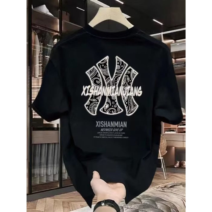 Dame T-shirt med moderne, inspirerende skrift og unikt grafisk design Stilla