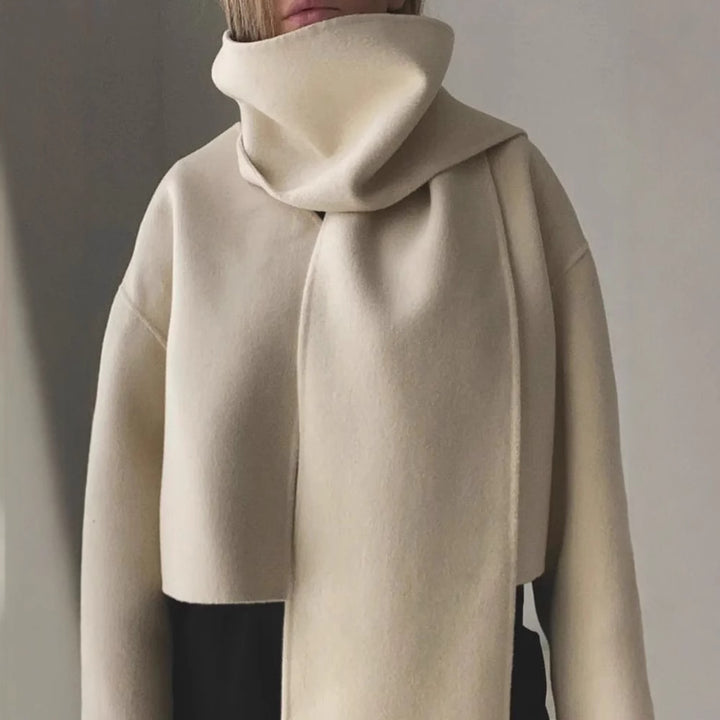 Dame overfrakke lavet af kvalitets uldmix med asymmetrisk design Stilla