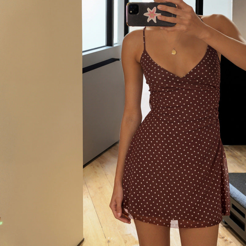 Damen süßes Spaghettiträger-Kleid mit Punktmuster und fließendem Schnitt Skovae