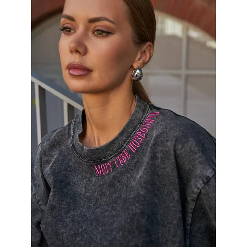 Dame bomuldsoversized T-shirt med moderne print Stilla