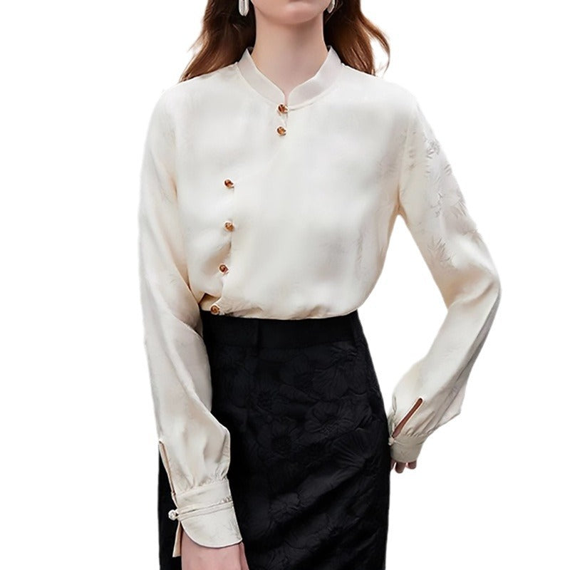 Dame elegant silketop med eksklusivt knapdesign og feminin pasform Stilla