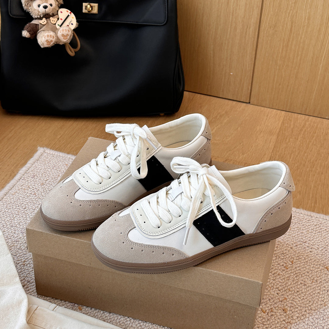 Femme Retro-inspirerede afslappede sneakers med ruskindaccentuer Stilla