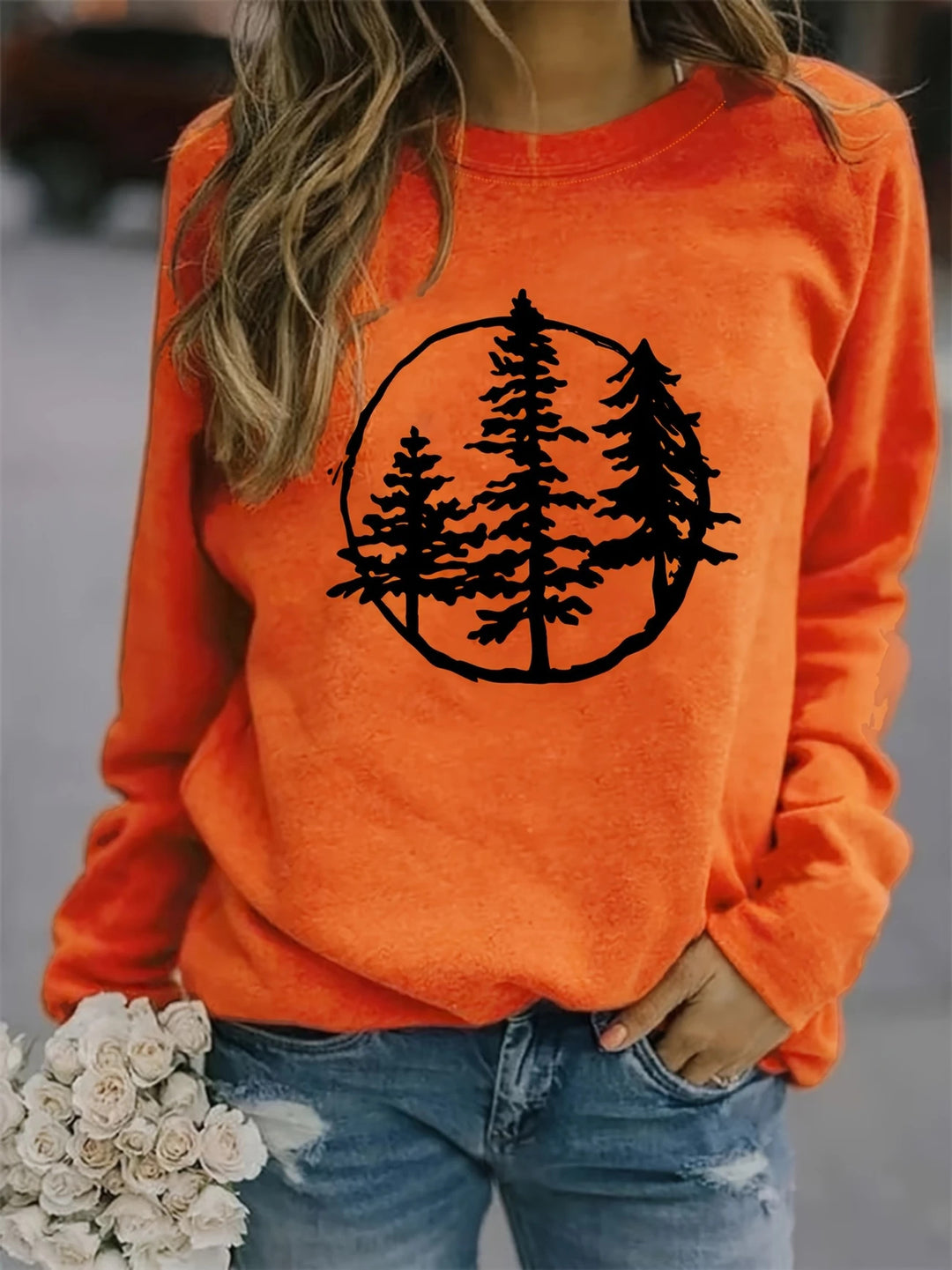 Kvinders sweatshirt med sejt naturmotiv og afslappet pasform Stilla