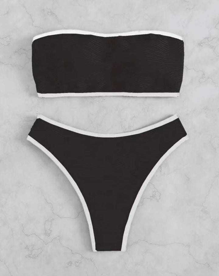 Dame bandeau-bikini-sæt med bølgeformet design og høj udskæring Stilla