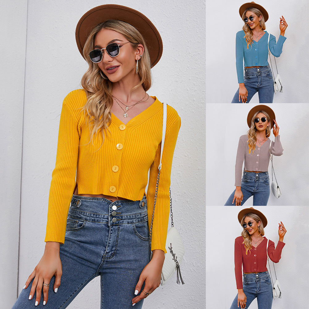 Kvindernes cropped cardigan med moderne knapdetaljer Stilla