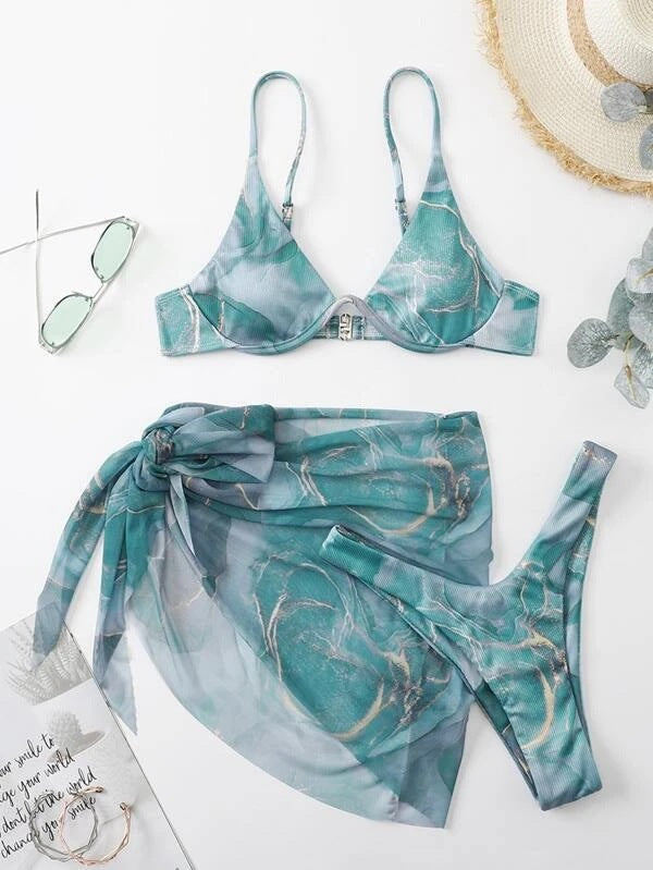 Dame Floral Print Bikini Sæt med matchende Wrap Skirt Stilla