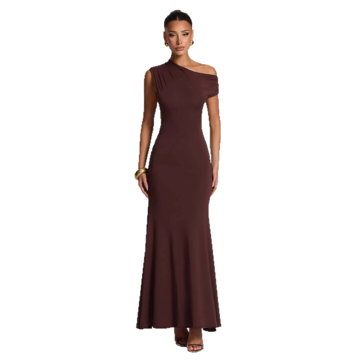 Dame elegante asymmetrisk maxi kjole med design uden stropper