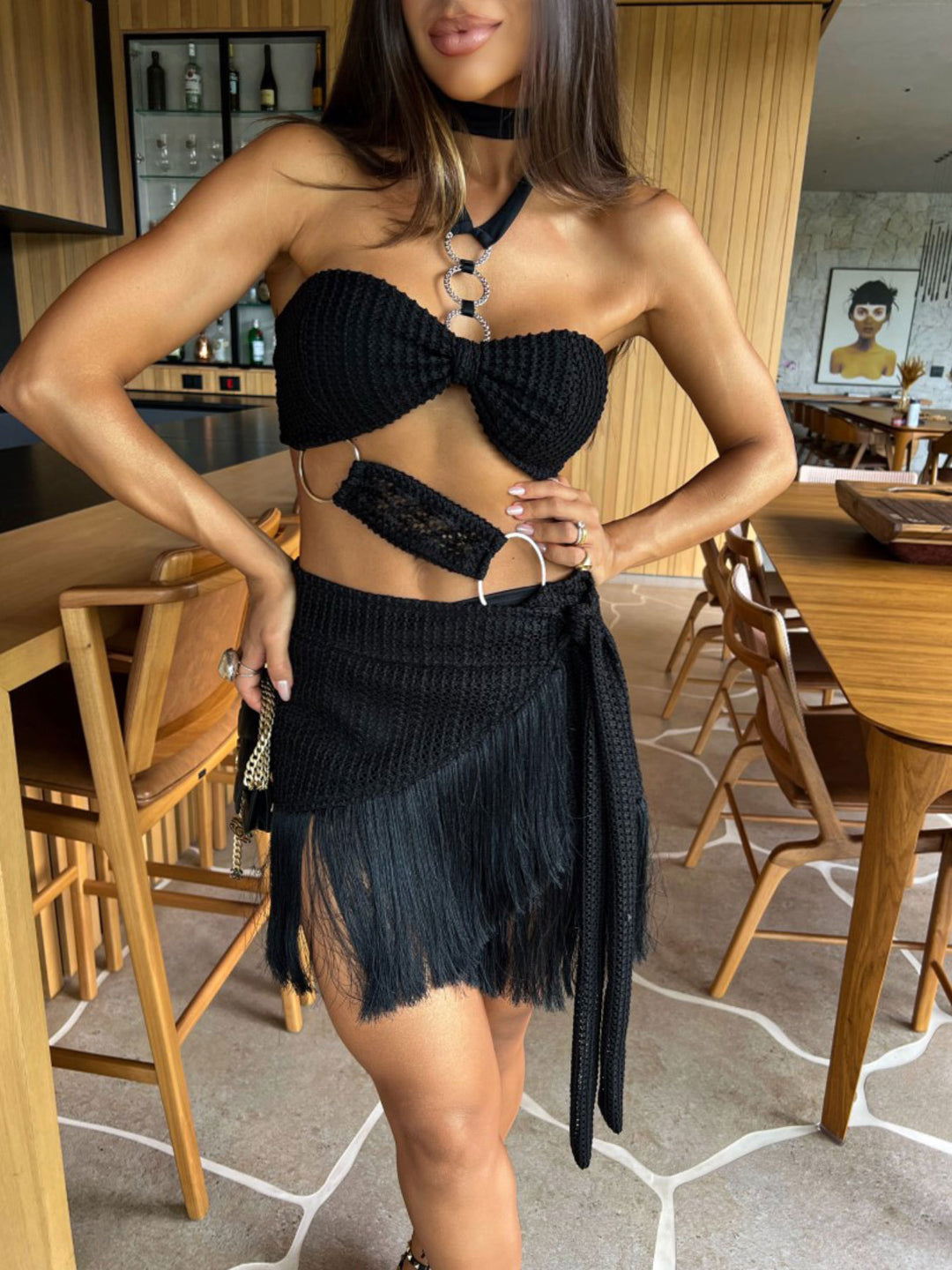 Dame Bikini-sæt med moderne bandeau-overdel, elegant frynser-nederdel og raffinerede detaljer Stilla