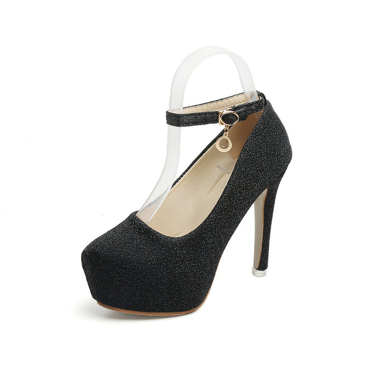 Dame pumps med elegant ankelrem fra Stilla