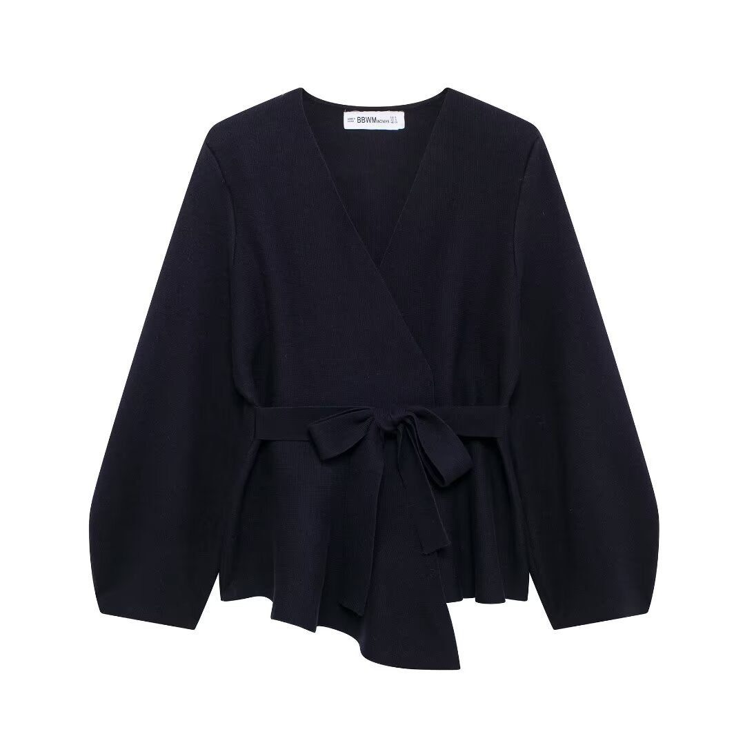 Femme Viskosebluse med bånddetalje Stilla
