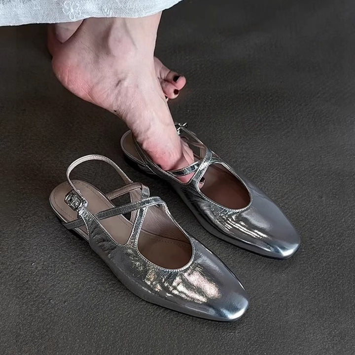 Dame Slingback-flade med kvadratisk tåform og justerbare remme Stilla