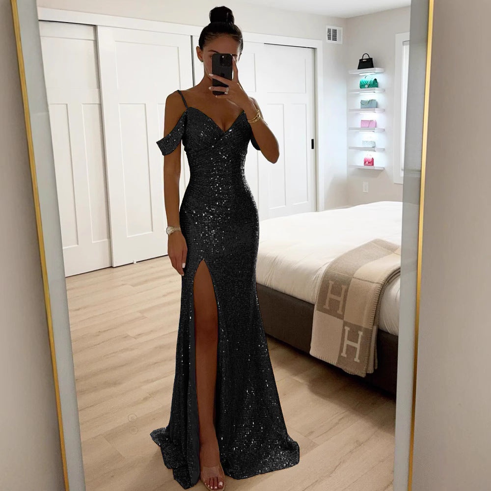 Dame Glamourøst Aftenkjole med glitrende Pailletdetaljer og elegant Slids Stiila