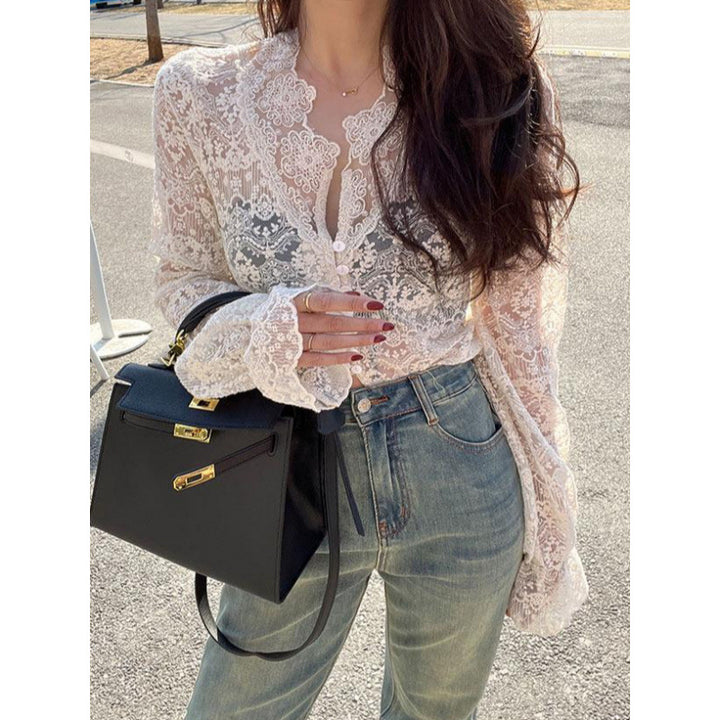 Femme Spids Knap-Bluse Stilla