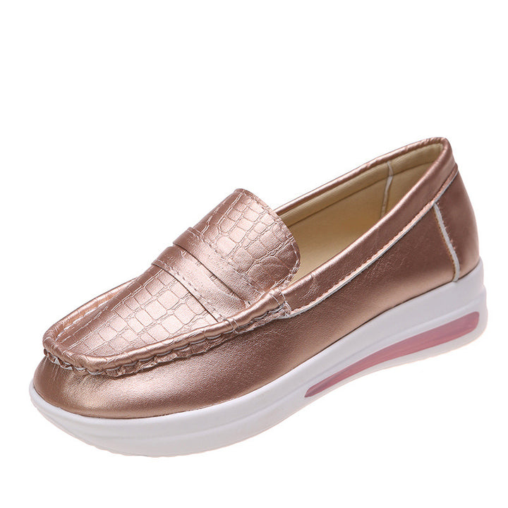 Dame mokasiner i elegant metallic-look med komfortabel sål Stilla