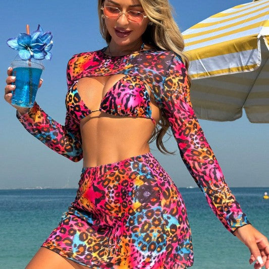 Dame bikini sæt med langærmet top og stilfuld cut-out Stilla