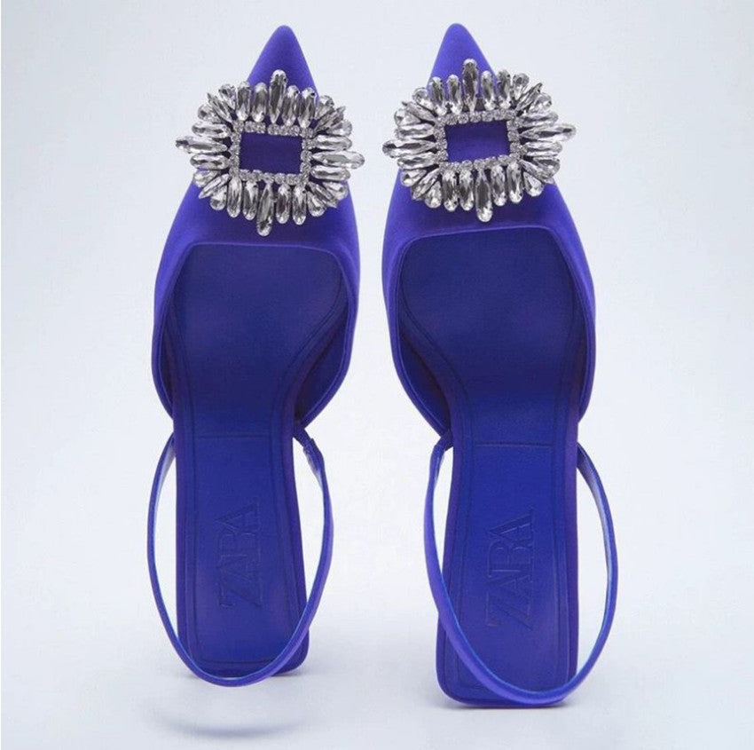 Dame Slingback-pumps med funklerende smykkedetalje og elegant design Stilla