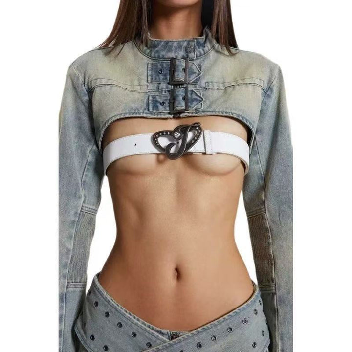 Dame cropped jeansjakke med iøjnefaldende spænde Stilla