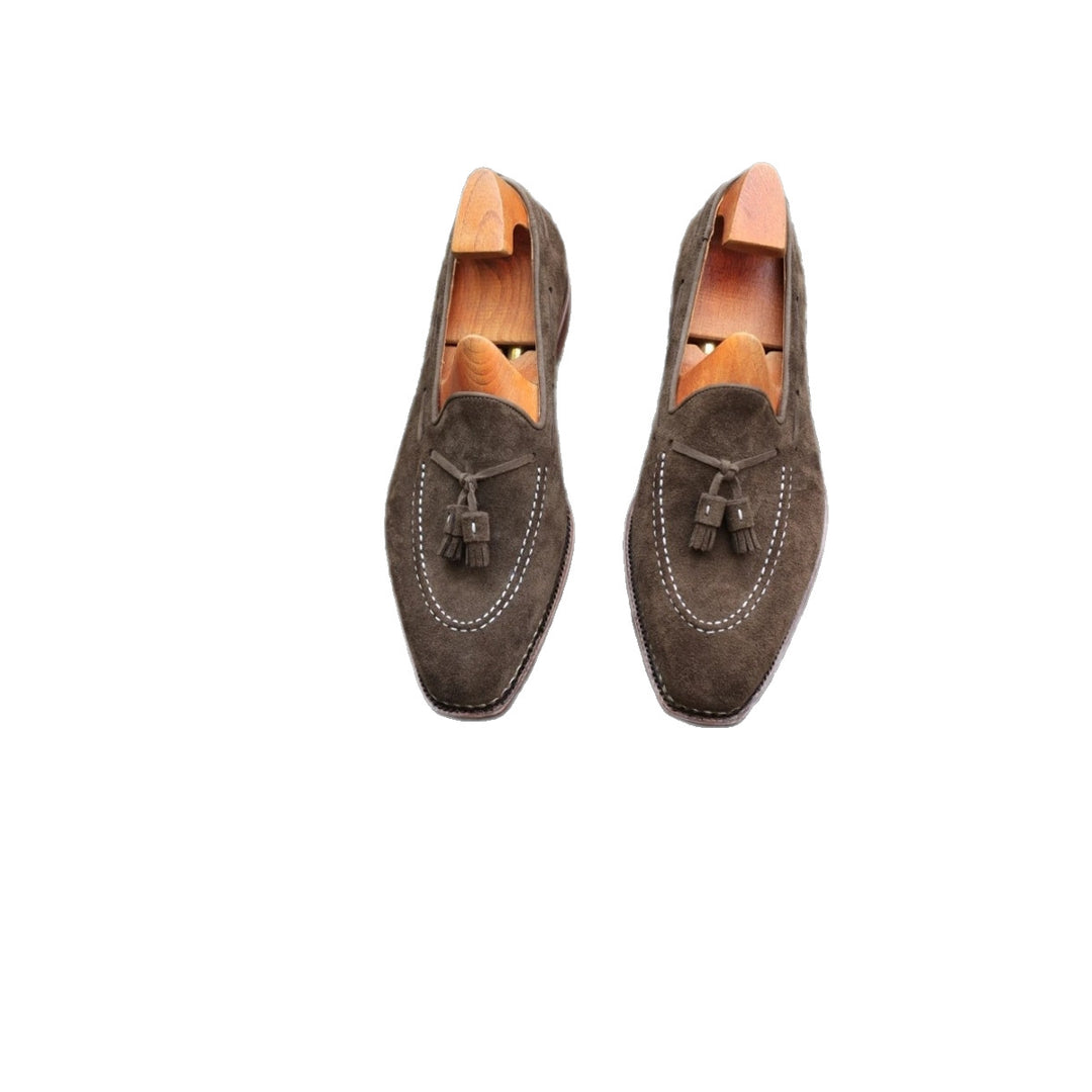Herrer ruskinds slippers med dekorative kvaster Stilla