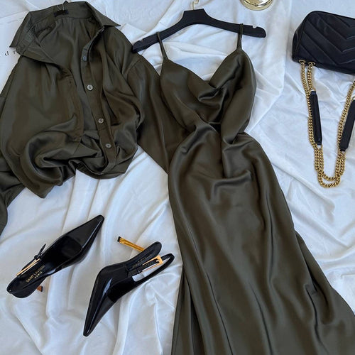 Dame elegant Satin Maxikjole med spaghetti-stropper og flydende snit Stilla