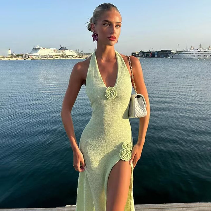 Femme Halterneck Maxikjole med florale accenter Stilla
