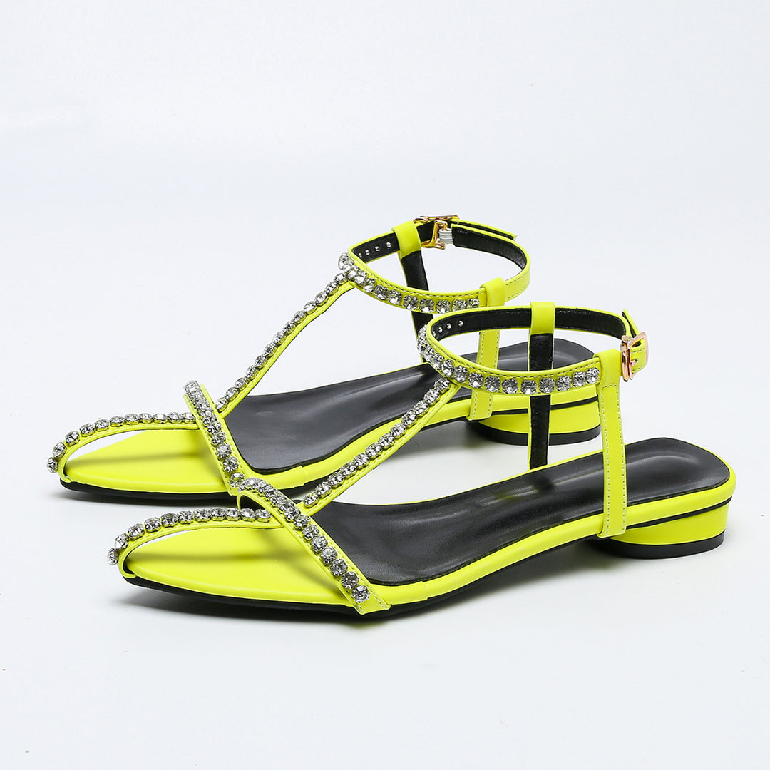 Dame sandaler med elegante perledetaljer Stilla