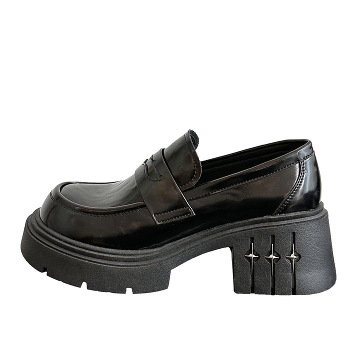Femme Chunky Platform Loafers med dekorative accenter Stilla