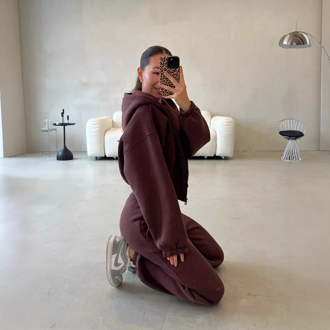 Kvindernes fritidssæt med afslappet oversized jakke og behagelige joggingbukser Skovae