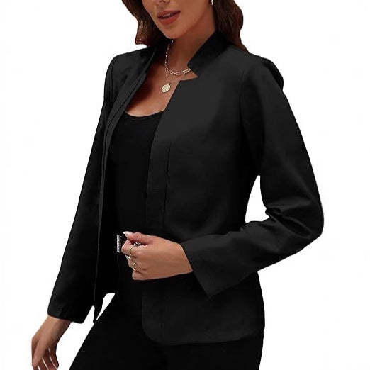 Dame elegant blazer med moderne snit og diskret knapdetalje Stilla