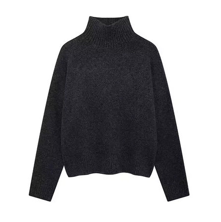 Kvindernes rullekrave sweater lavet af blødt strik Stilla