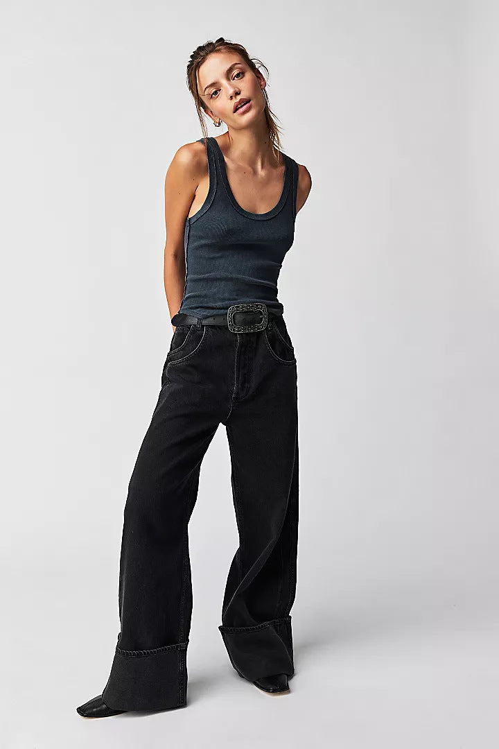 Dame Løst skåret jeans med moderne kant og afslappet pasform Stilla