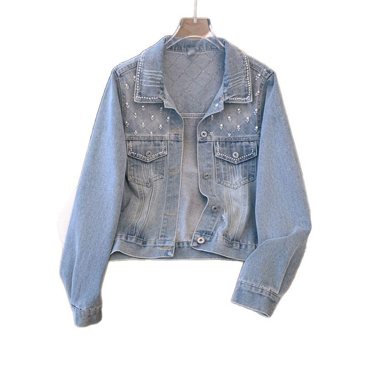 Kvinders fashionable denimjakke med glamorøse perledetaljer Stilla