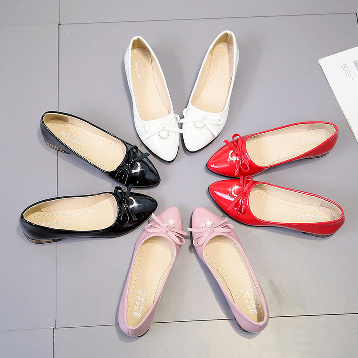 Dame Ballerinas med elegant sløjfe-design og skinnende accent Stilla
