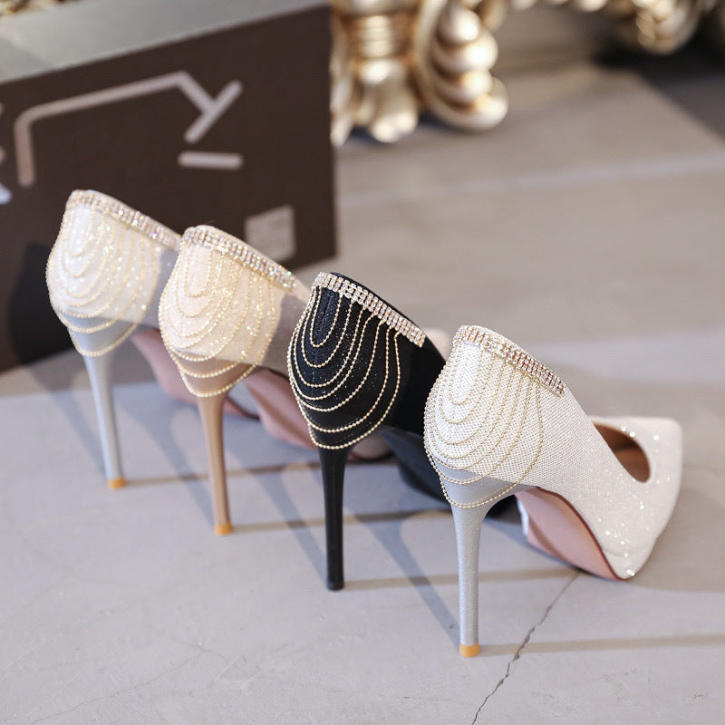 Damer High-Heel Pumps med funklende strassdetaljer og elegant design Stilla