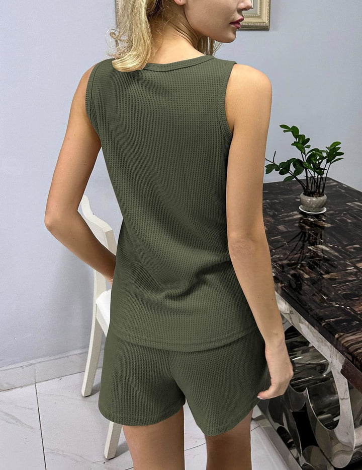 Dame Sporty Tanktop med shorts i åndbart materiale Stiila