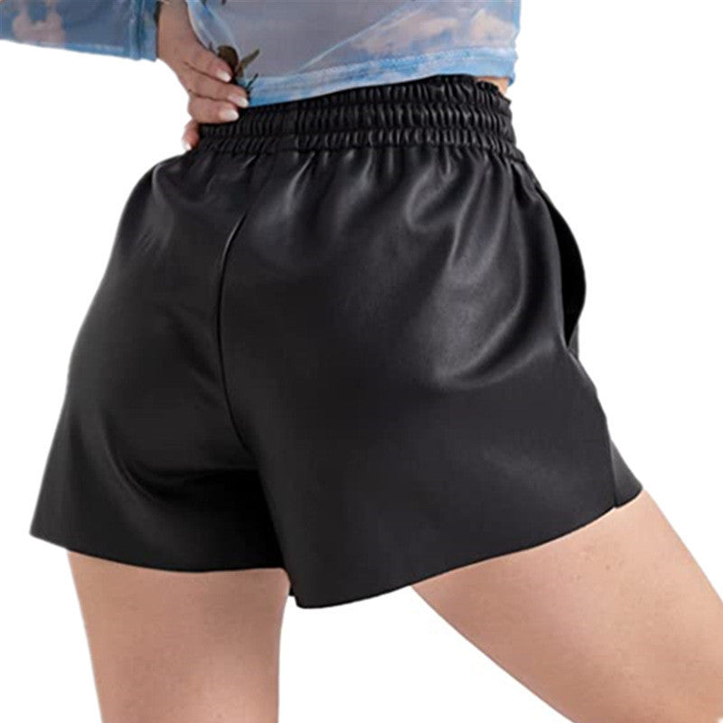 Dame afslappede shorts med elastisk talje og dekorative knapdetaljer Stilla