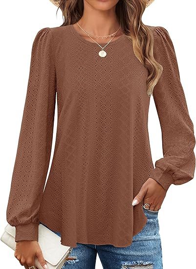 Damebluse med puffærmer og hulmønster Stilla