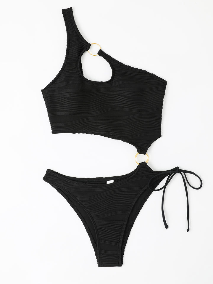 Dame bikini-sæt med asymmetrisk design og elegant ringdetalje Stilla