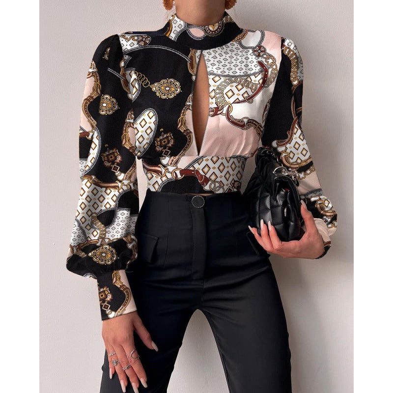 Damer elegant bluse med en raffineret nøglehul-udskæring og voluminøse ærmer Stilla