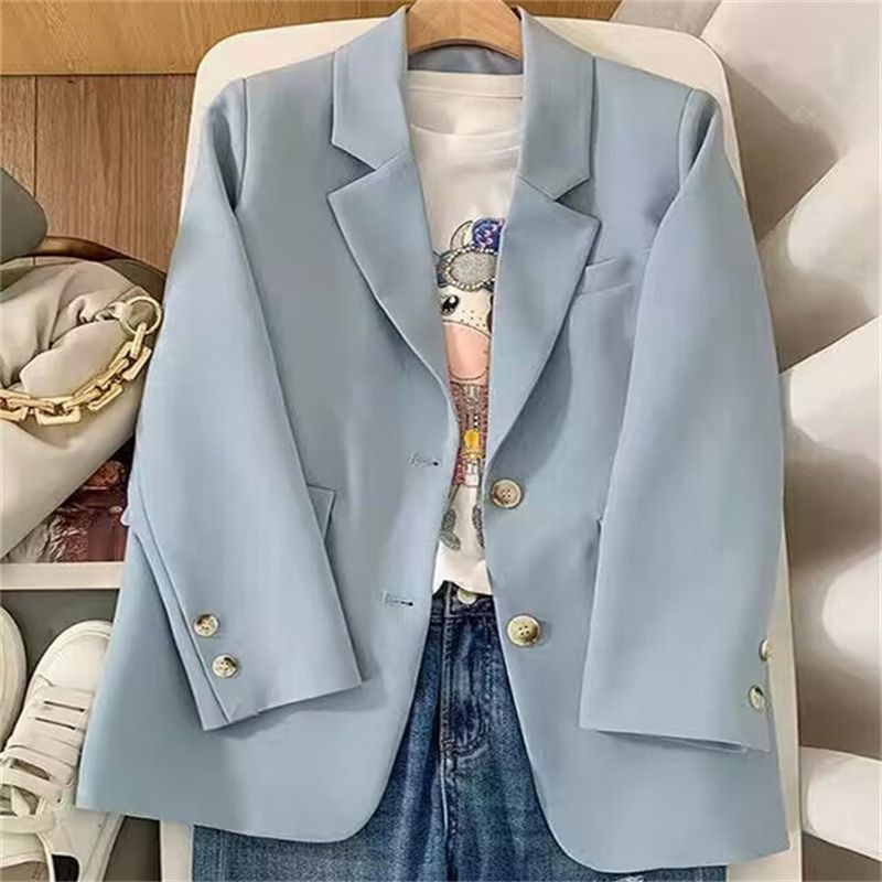 Kvindernes stilfulde blazer med tekstureret stof og elegante knapdetaljer Stilla