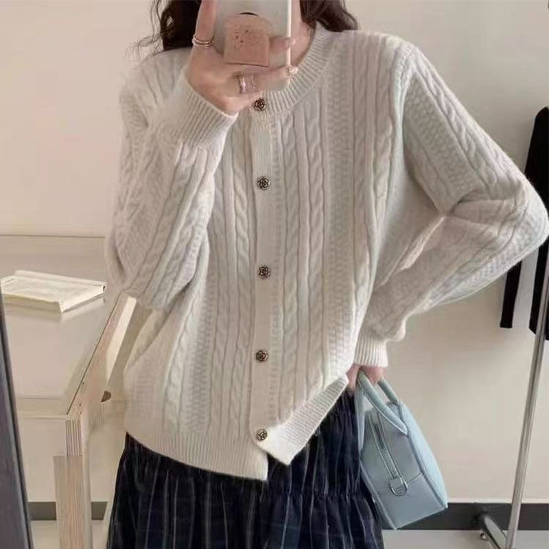 Dame elegant cardigan med kabelmønster og dekorative knapper Stilla