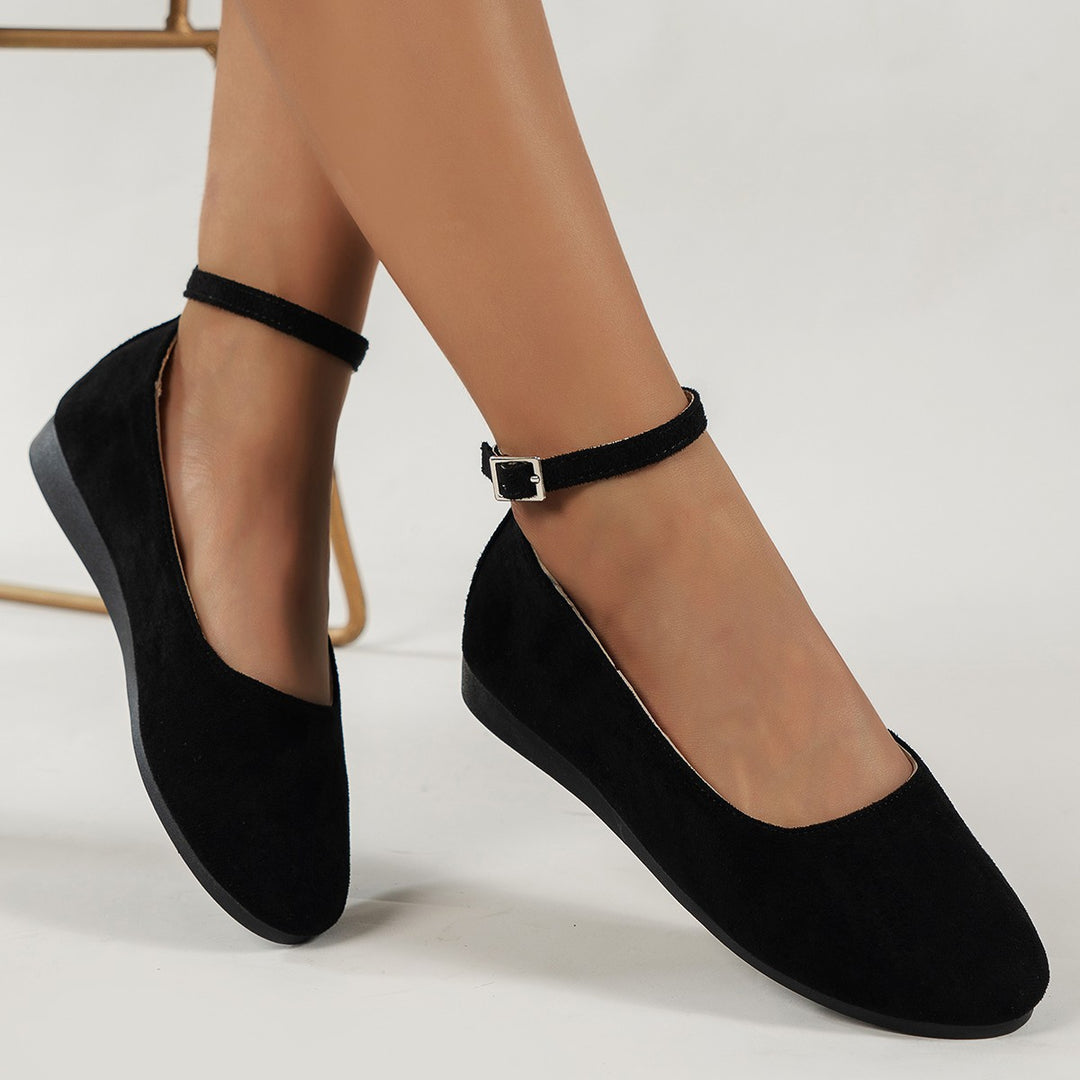 Dame ballerinas med justerbar ankelrem og komfortabel sål Stilla