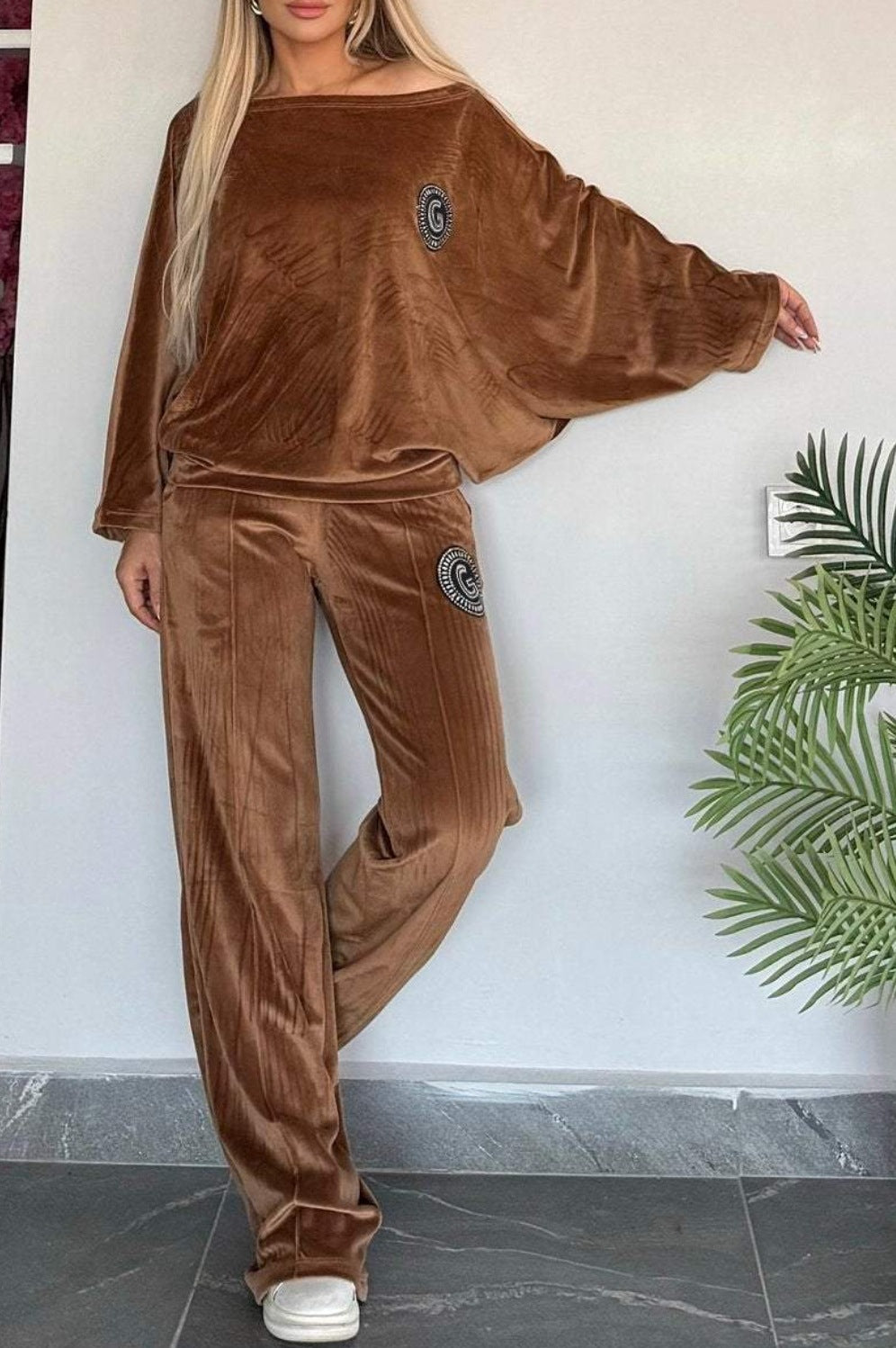 Kvinders afslappede velour loungewear sæt med blød skæring Stilla