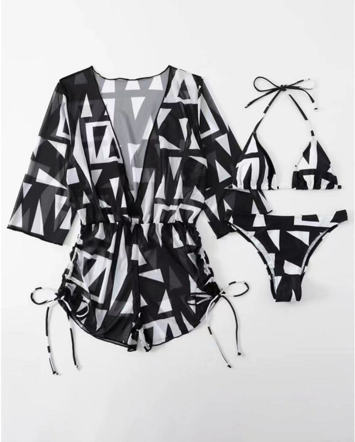 Dame bikini-sæt med stilfuld cover-up og geometrisk design Stilla