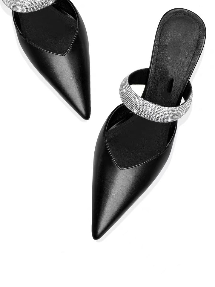 Femme Spitz-Tå Slingback-Hæle med Strass-Accentbånd Stilla